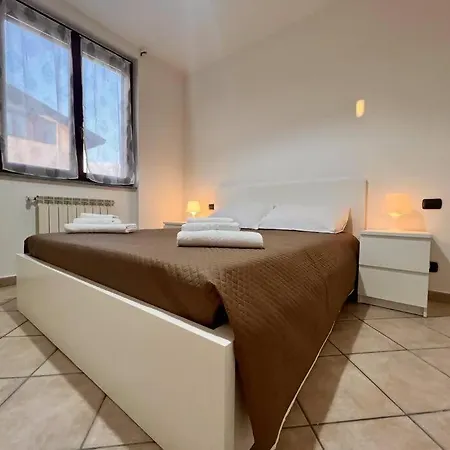Apartamento Mont Blanc Dogana Svizzera Valmorea